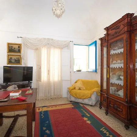 Giulia E Pietro - Marettimo Apartments *